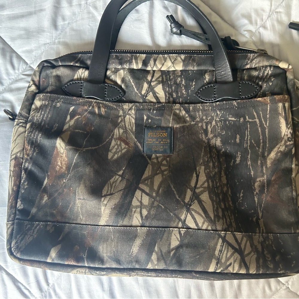 Filson Tin Cloth Compact Briefcase Realtree